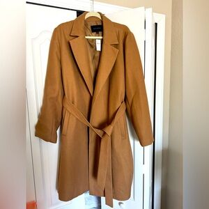 Banana Republic Camel Belted Coat / Trench Style Jacket NWT Size L